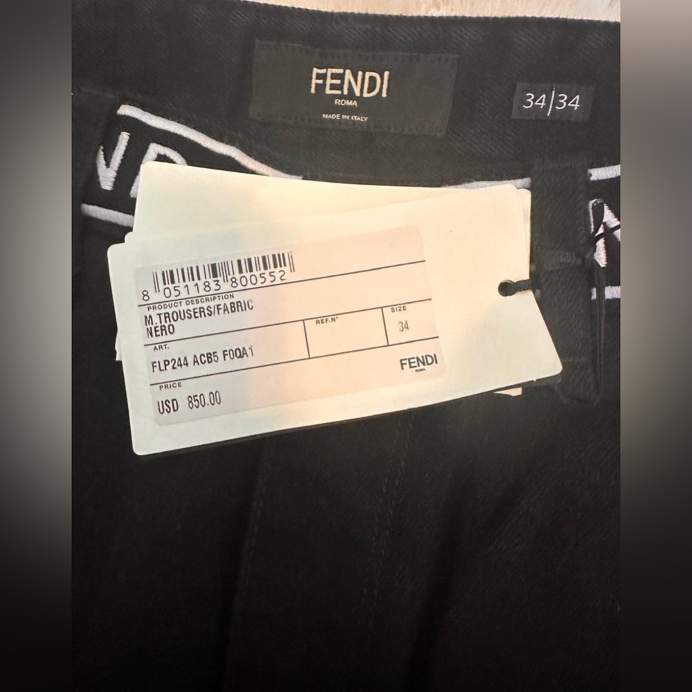 FENDI LOGO❤️100% Authentic Fendi Mens Black Denim Jeans/ size 34-34 brand new ❤️ - Picture 7 of 11